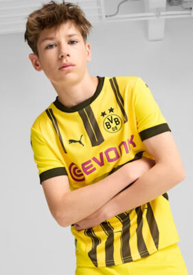Retro Football Shirts & Vintage Style Soccer Jerseys | Vintage Football Store