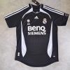 REAL MADRID 2006 BLACK AWAY RETRO FOOTBALL SHIRT REAL MADRID 2006 BLACK AWAY RETRO FOOTBALL SHIRT