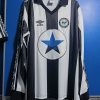 NEWCASTLE UNITED 80/82 HOME RETRO FOOTBALL SHIRT LONG SLEEVE NEWCASTLE UNITED 80/82 HOME RETRO FOOTBALL SHIRT LONG SLEEVE