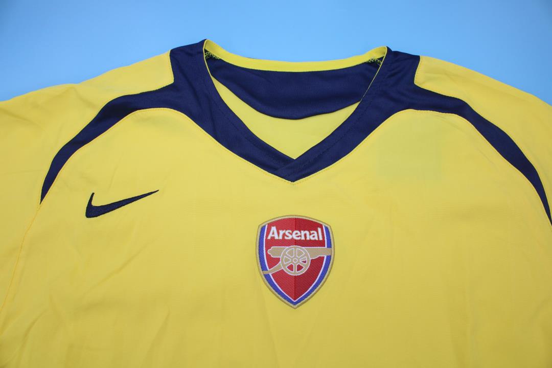 a_01-46-2.jpg Arsenal 2005/2006 Retro Yellow Away Shirt
