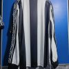 NEWCASTLE UNITED 80/82 HOME RETRO FOOTBALL SHIRT LONG SLEEVE NEWCASTLE UNITED 80/82 HOME RETRO FOOTBALL SHIRT LONG SLEEVE