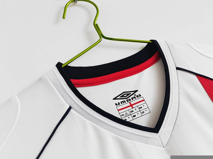 a_01_2_f86bc5be-dcd1-4acf-b65b-c8e73f373c91.jpg ENGLAND WORLD CUP 2002 LONG SLEEVE RETRO HOME FOOTBALL SHIRT