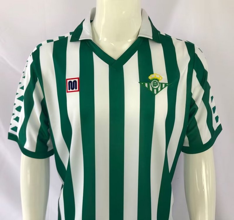 a_01_40_5cb64d15-7fa8-4e92-8207-ec0091232406.jpg REAL BETIS 1982 HOME RETRO FOOTBALL SHIRT