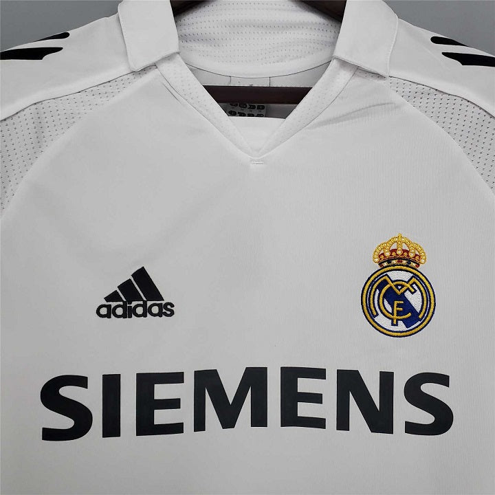 a_01_6b680f6a-f089-4c88-a11f-63a357b07c3b.jpg REAL MADRID 2005 -2006 HOME LONG SLEEVE RETRO FOOTBALL SHIRT