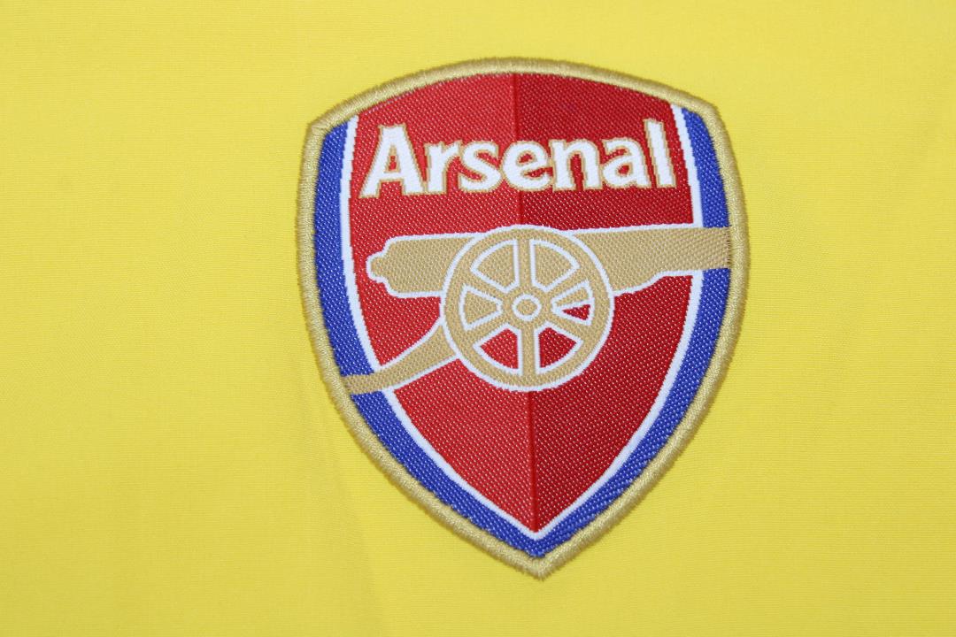 a_02-44-1.jpg Arsenal 2005/2006 Retro Yellow Away Shirt