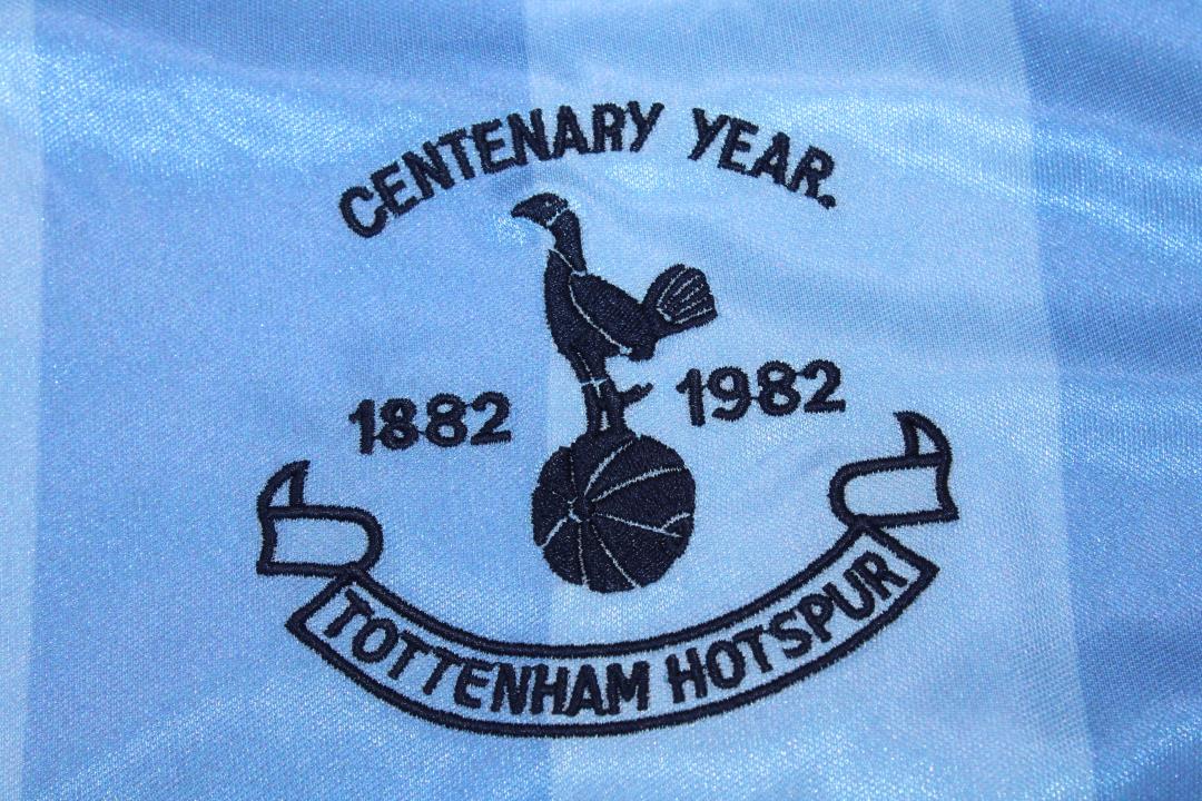 a_02_39_334af862-af96-472d-ac87-b7343ff049f3.jpg TOTTENHAM 1981 Away Blue Retro football shirt