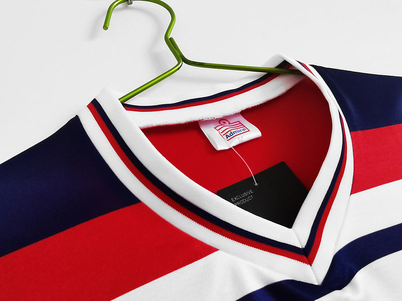 a_02_3dea2f21-48fc-49e6-9214-5c4fd2fd86c3.jpg ENGLAND 1982 RED AWAY RETRO FOOTBALL SHIRT