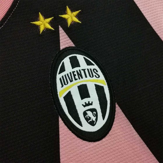 a_02_7_fbc18e74-7259-4c29-a993-51b3d0752fd1.jpg JUVENTUS 2011-2012 PINK AWAY RETRO FOOTBALL SHIRT