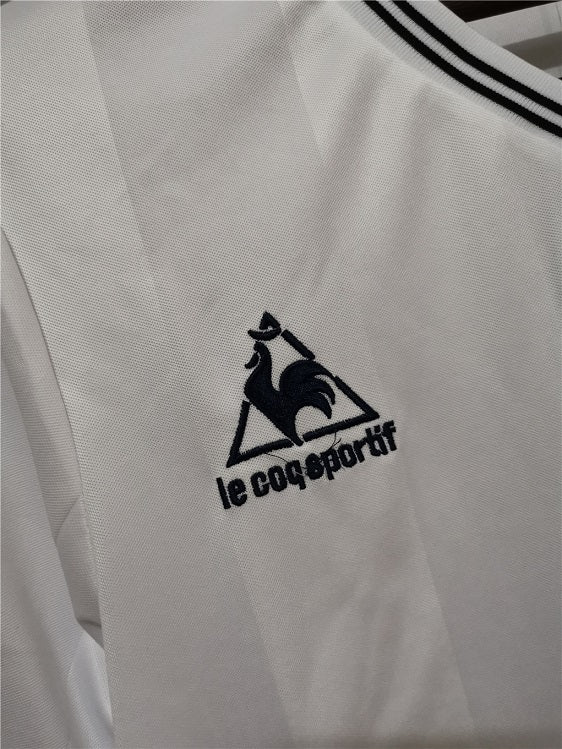 a_02_e93c91d4-de7c-4296-85ce-2bbb94aa96fe.jpg TOTTENHAM 1981 CENTURY HOME RETRO FOOTBALL SHIRT