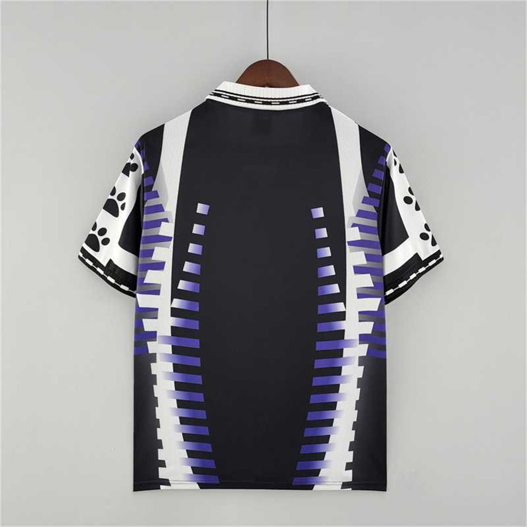 a_04_10_8cb23937-8472-41ad-a289-439c7ed0d90f.jpg REAL MADRID 1997 AWAY THIRD BLACK PURPLE RETRO FOOTBALL SHIRT