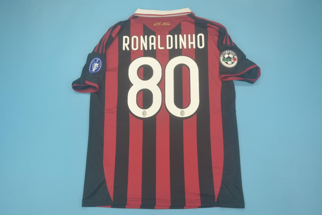 a_04_7_f4de609a-4a43-4936-aab6-8d29c900e1b4.jpg AC MILAN 2009 - 2010 HOME MALDINI RETIRED RETRO FOOTBALL SHIRT