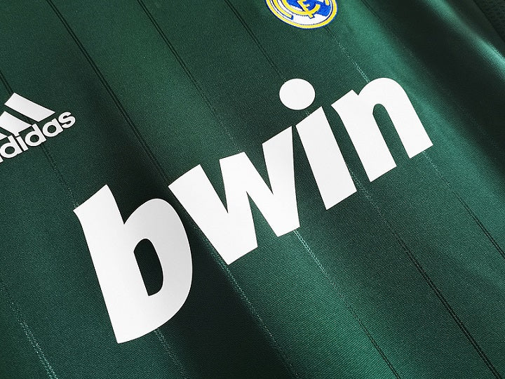 a_05_15_24730b2b-b891-440c-8ffd-ea2a0b33ca11.jpg REAL MADRID 2012 GREEN AWAY RETRO FOOTBALL SHIRT