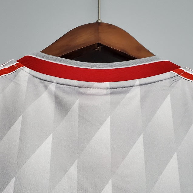 a_05_3bb29dad-59f8-434a-8c1f-bcf4984e92f8.jpg LIVERPOOL 1989 AWAY RETRO FOOTBALL SHIRT