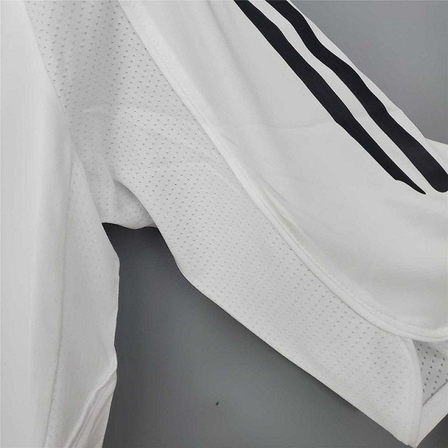 a_05_fa0cd649-d78b-4174-ba59-58d83d507f26.jpg REAL MADRID 2005 -2006 HOME LONG SLEEVE RETRO FOOTBALL SHIRT