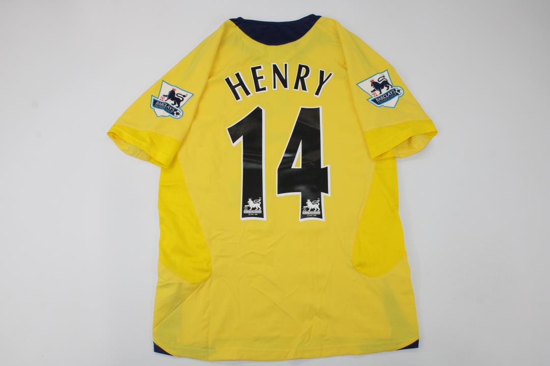 a_09-6.jpg Arsenal 2005/2006 Retro Yellow Away Shirt