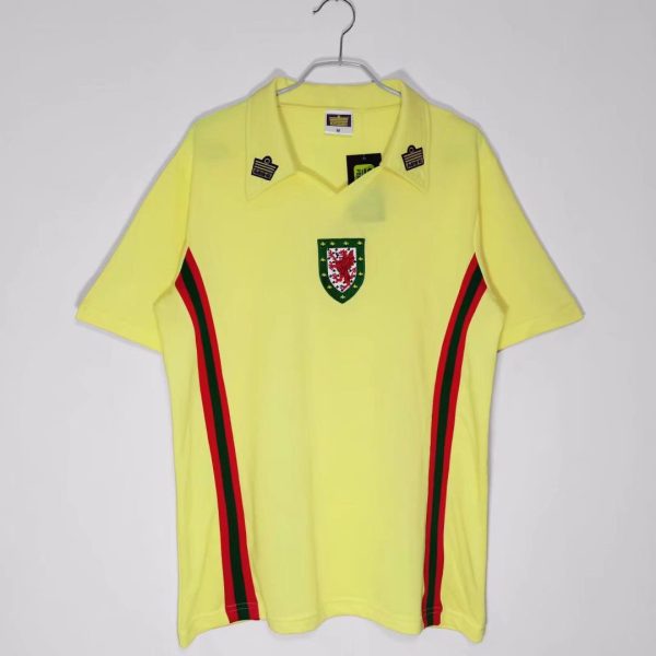 Wales 1976 -1979 Yellow Away Retro Football Shirt