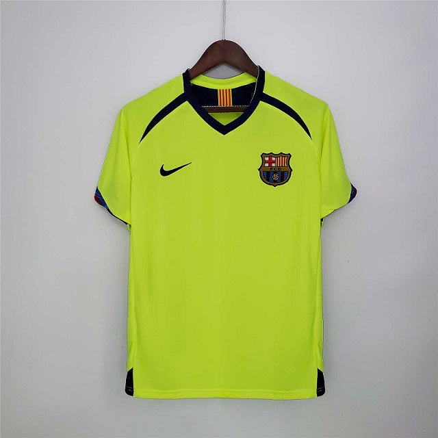 a_19_df394d48-986d-4344-9314-f872e303d69e.jpg BARCELONA 2005-2006 AWAY GREEN RETRO FOOTBALL SHIRT