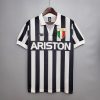 JUVENTUS 1982-1984 HOME FOOTBALL SHIRT JUVENTUS 1982-1984 HOME FOOTBALL SHIRT