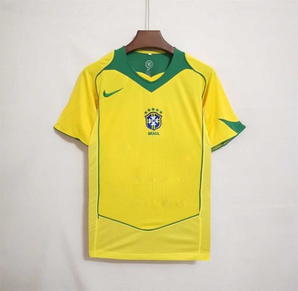 BRAZIL WORLD CUP 2004 RETRO  HOME FOOTBALL SHIRT