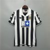 JUVENTUS 1999 HOME RETRO FOOTBALL SHIRT JUVENTUS 1999 HOME RETRO FOOTBALL SHIRT