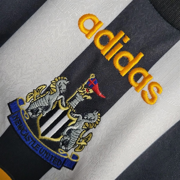 kiotviet_369ce8f526dde154abe08c43a517cf2b Newcastle Retro Jersey 1997 Long Sleeve Home Shirt