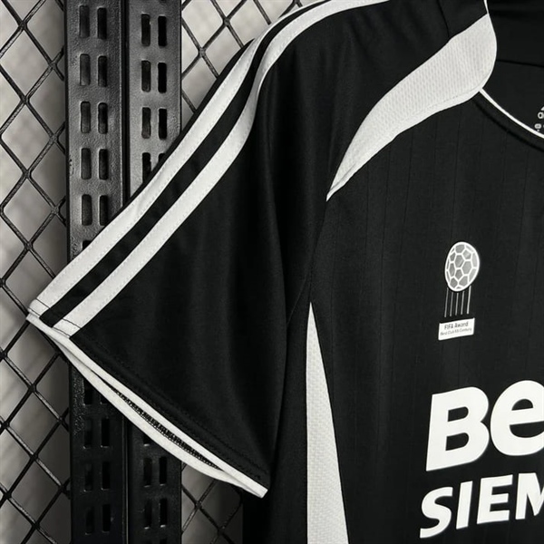 kiotviet_0f9350e523a1c3c627b1345af020f5db Real Madrid Retro Jersey 2006/2007 Away Shirt