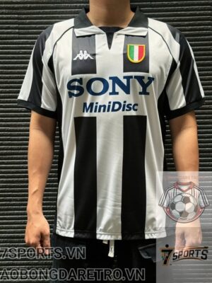 Juventus Retro Jersey 1997 Home Shirt