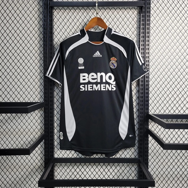 kiotviet_7d7045e3538e74f0acfac5c5920bd0e3 Real Madrid Retro Jersey 2006/2007 Away Shirt