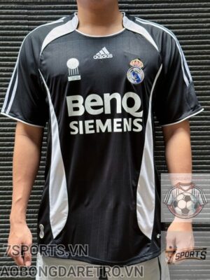 Real Madrid Retro Jersey 2006/2007 Away Shirt