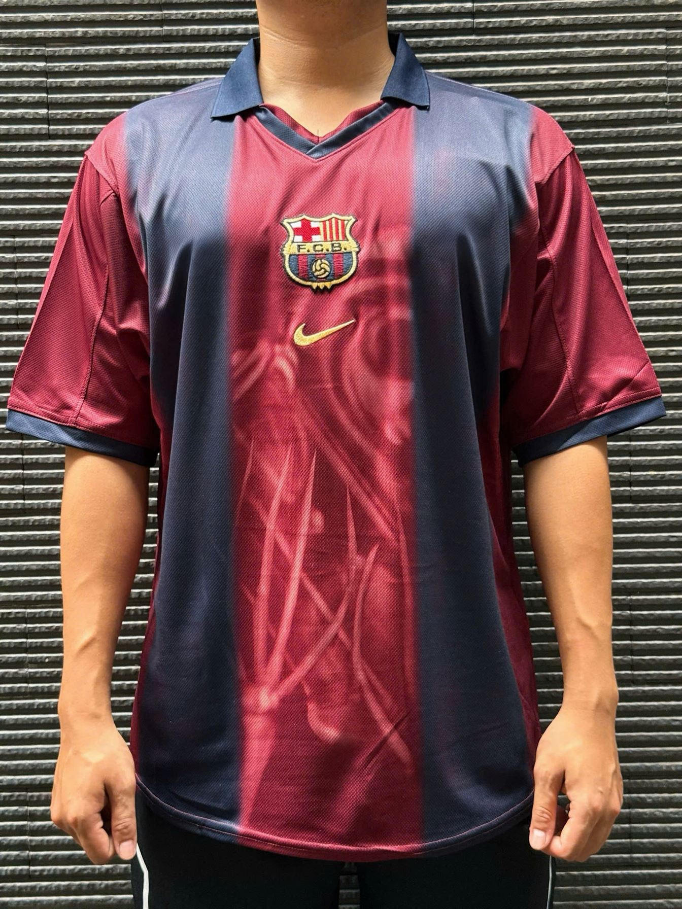 Mass Image Compressor, Quality:80 Travis Scott x FC Barcelona Retro 2000/2001 Home Skeleton Jersey