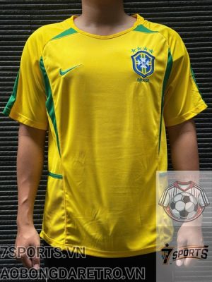 Brazil Retro Soccer Jersey 2002 - Home Shirt