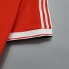 Manchester United Retro Jersey 1983 - Home Shirt Manchester United Retro Jersey 1983 - Home Shirt