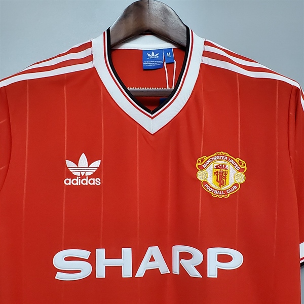 kiotviet_fc8222f3625b8981797338abebeeb538 Manchester United Retro Jersey 1983 - Home Shirt