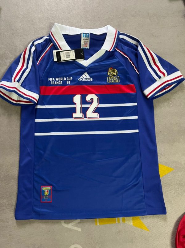 Retro Football Shirts & Vintage Style Soccer Jerseys | Vintage Football Store Retro Football Shirts & Vintage Style Soccer Jerseys | Vintage Football Store