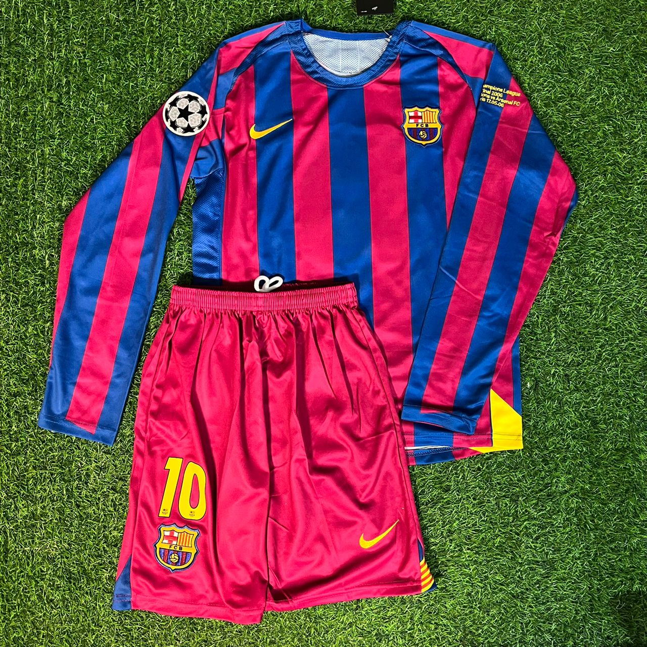 WhatsAppImage2025-05-17at14.32.53_3aa62777 Ronaldinho Gaucho Number #10 – Barcelona 2006 Retro Long Sleeve Football Jersey