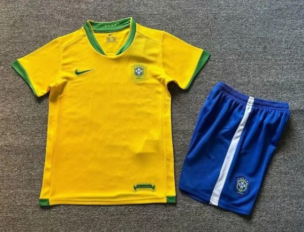 Ronaldinho Gaucho – Brazil 2006 Retro Kids Kit Jersey – | KinderTrikot | Maillot Enfant Soccer Shirt