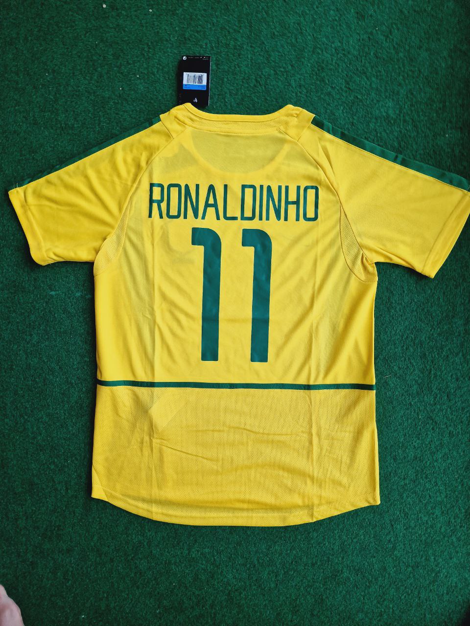 photo_1_2024-02-25_02-01-22 Ronaldinho Number #11 Brazil 2002 World Cup Retro Football Jersey