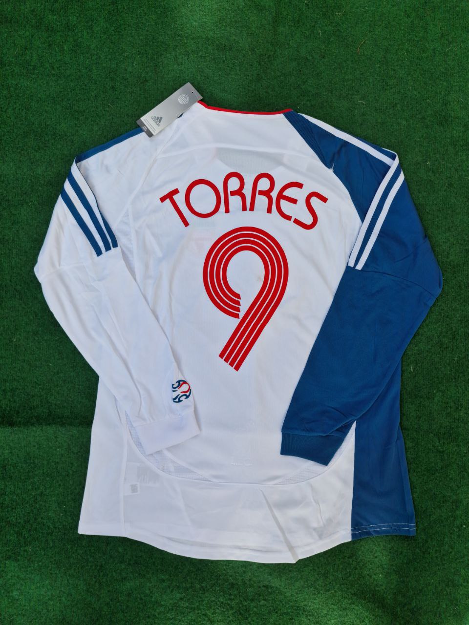 photo_2023-09-21_00-40-01 Fernando Torres Number #9 Liverpool 2007 White Blue Long Sleeve Retro Jersey Trikot Maglia