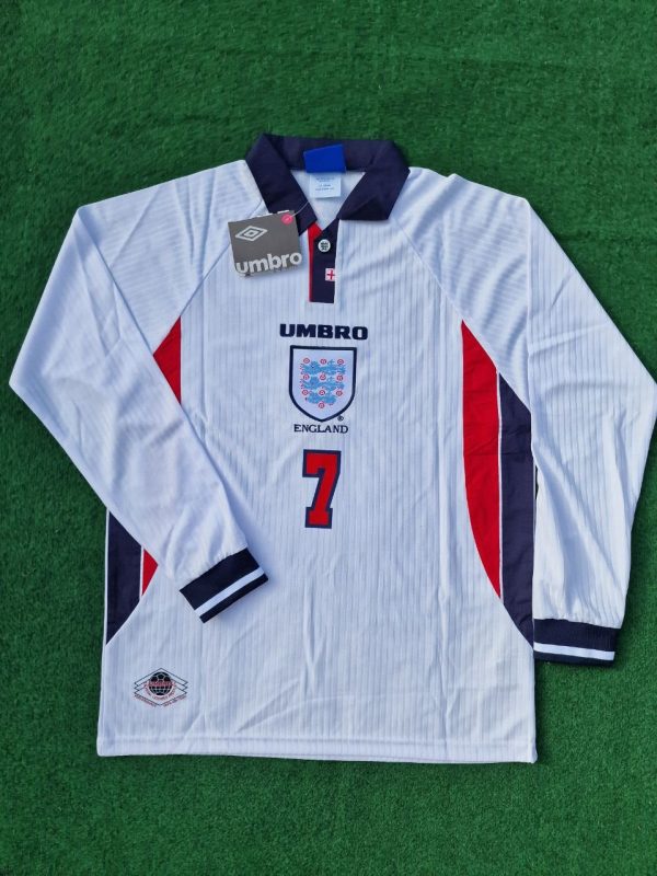 Retro Football Shirts & Vintage Style Soccer Jerseys | Vintage Football Store Retro Football Shirts & Vintage Style Soccer Jerseys | Vintage Football Store