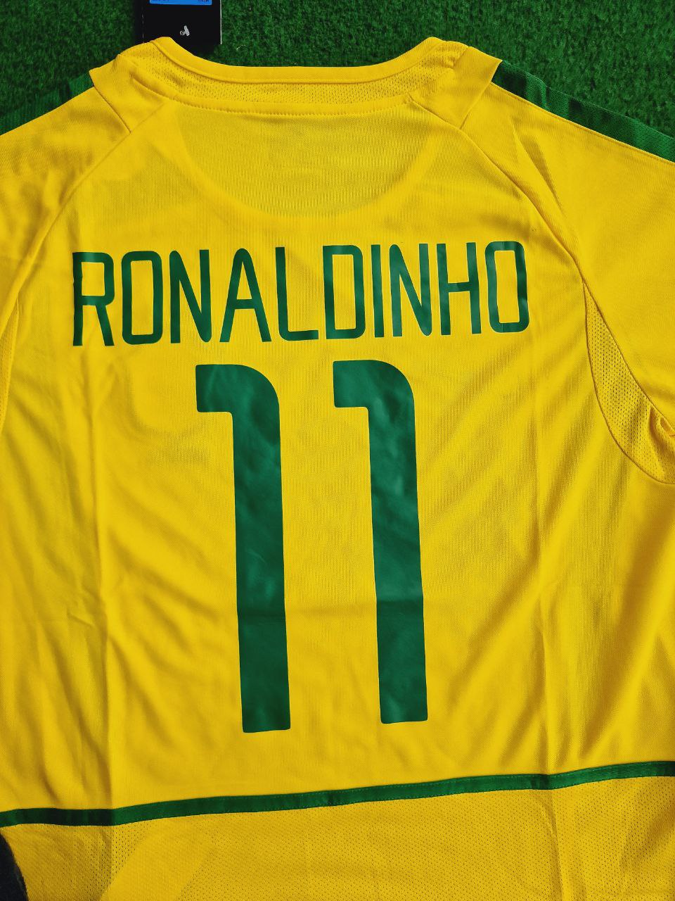 photo_5_2024-02-25_02-01-22 Ronaldinho Number #11 Brazil 2002 World Cup Retro Football Jersey