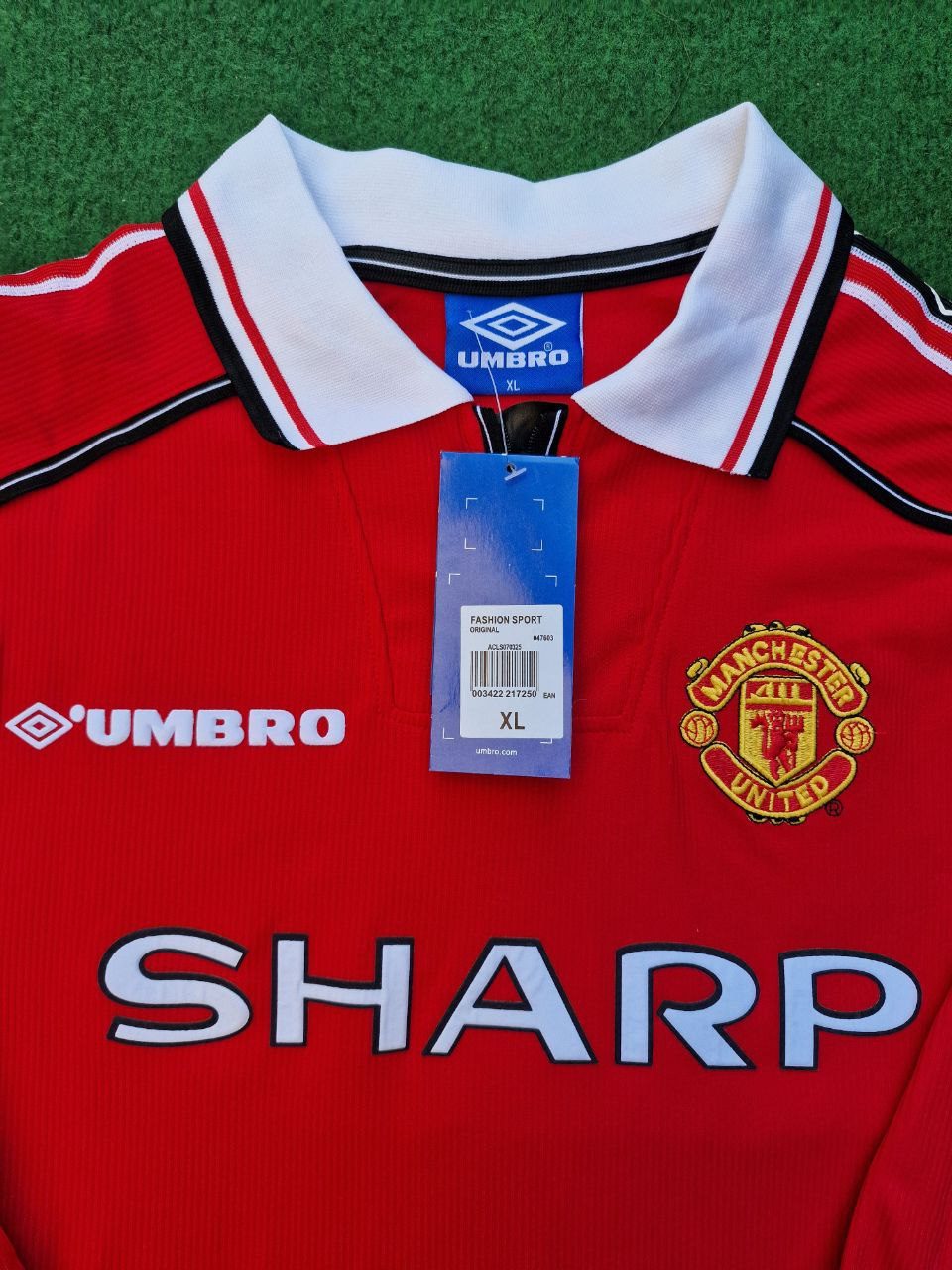 photo_5_2024-05-26_02-10-53 David Beckham Number #7 - Manchester United 1999 Red Long Sleeve Kit Jersey Trikot Maillot