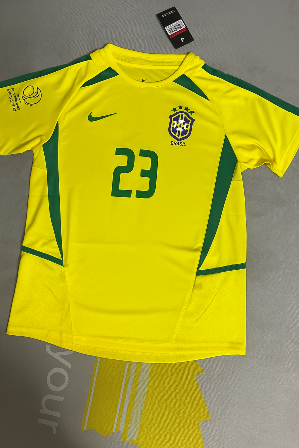 Retro Football Shirts & Vintage Style Soccer Jerseys | Vintage Football Store Retro Football Shirts & Vintage Style Soccer Jerseys | Vintage Football Store