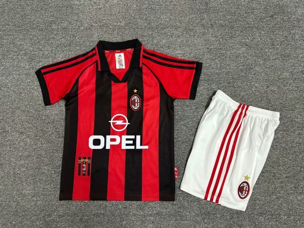 Mancheser United Retro Kids Children Set Retro Football Jersey Trikot