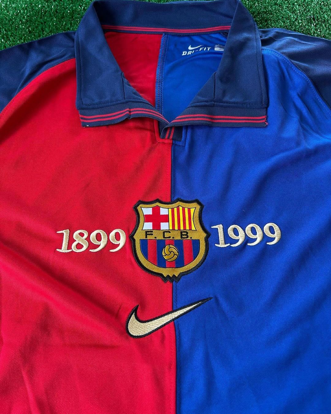 Snapinsta.app_431950406_984482753141546_5204954618798106280_n_1080 Barcelona 100th Anniversary Football Shirt