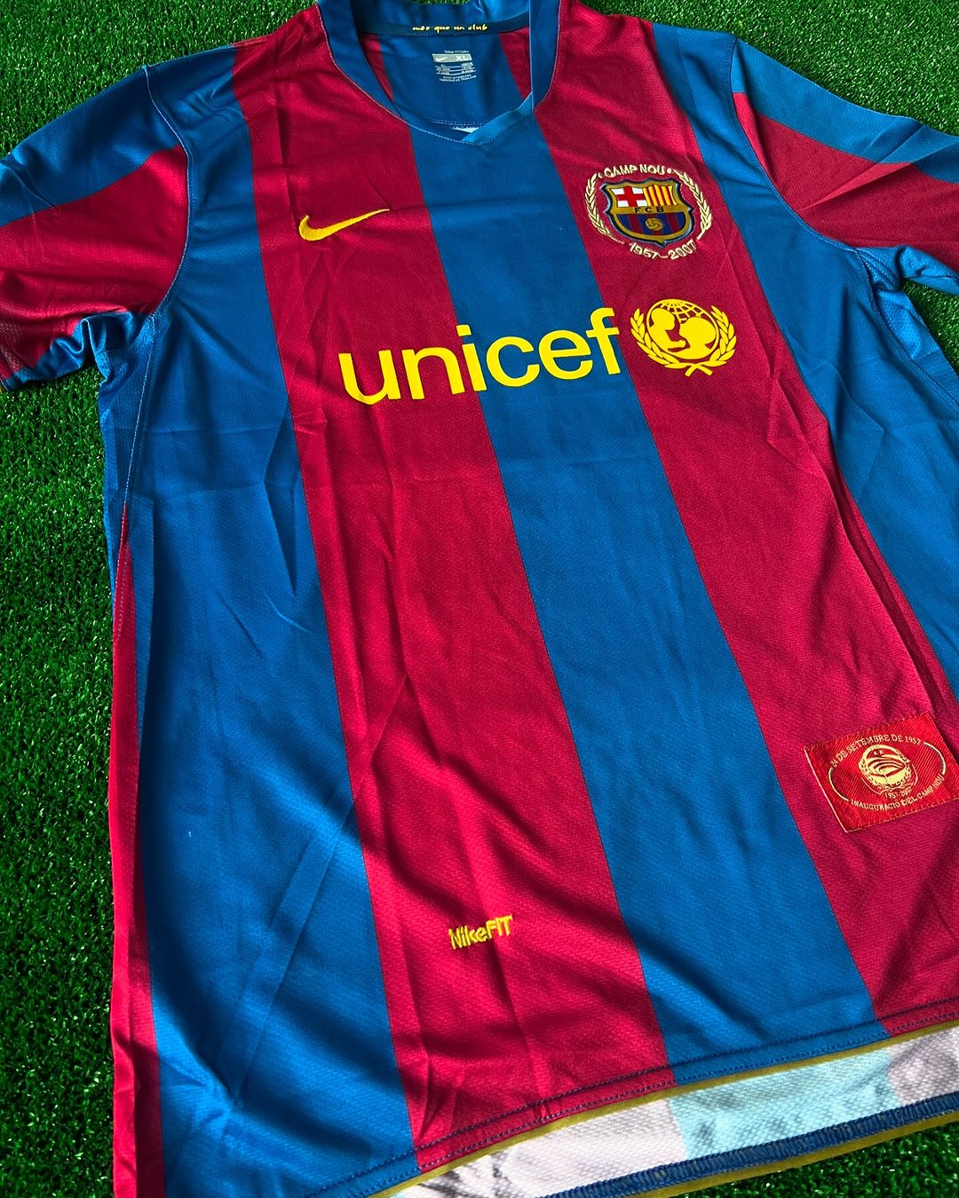 Snapinsta.app_457490883_18010801229616234_2950501168376460750_n_1080 Xavi Hernandez Number #6 Barcelona 2007 2008 Retro Jersey Maillot Trikot Maglia