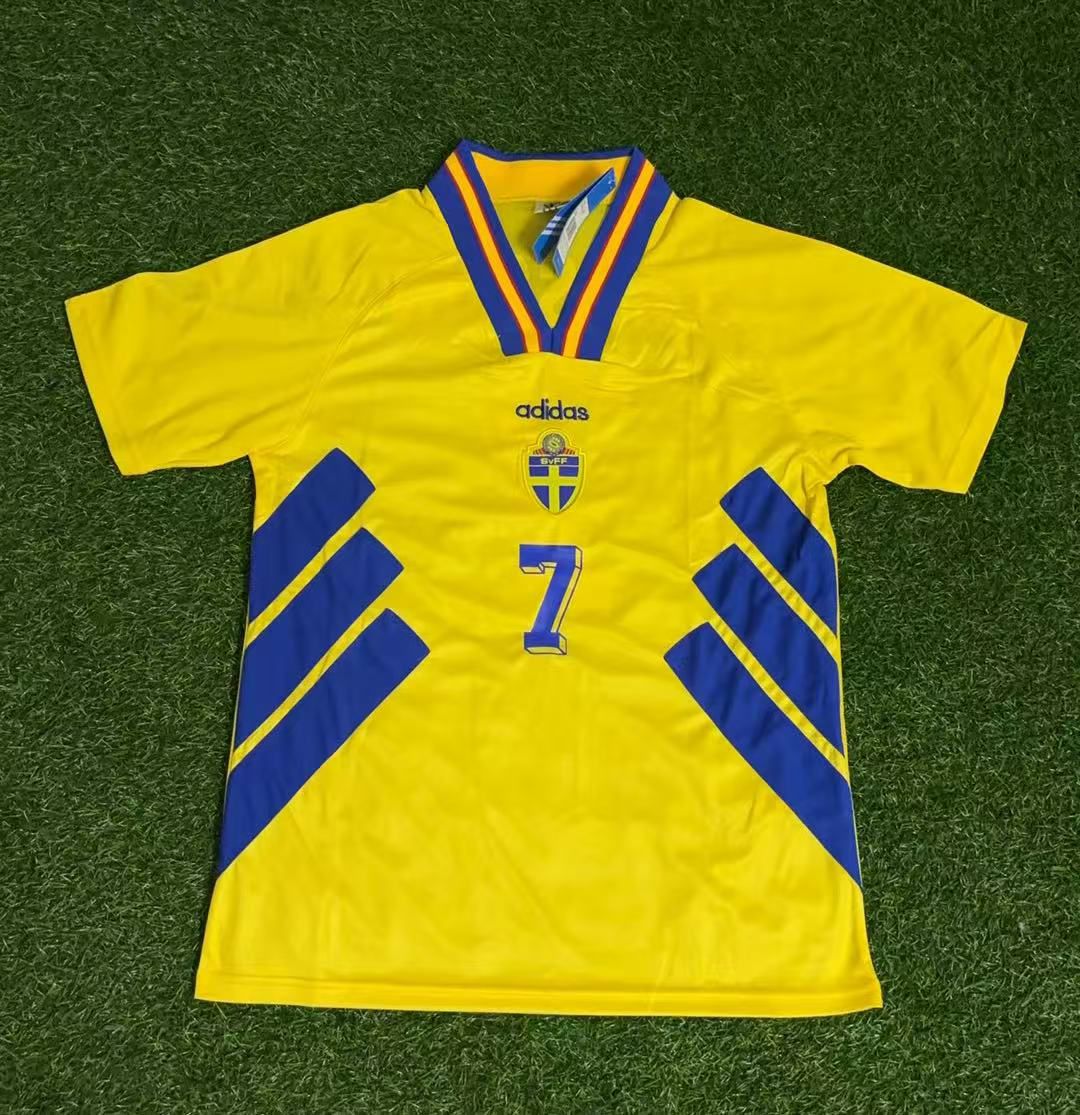 HenrikLarssonSweden1994WorldCupFootballJerseyTrikotMaillot2_aaea8633-30c0-4b4f-91e6-ec71d35c0d9d Henrik Larsson Sweden 1994 World Cup Football Jersey Trikot Maillot