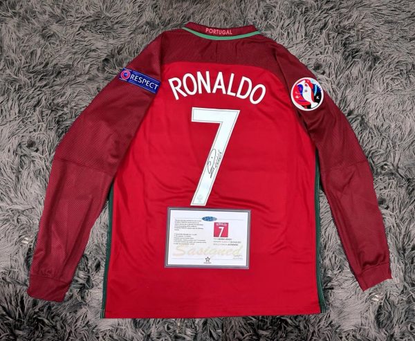 Cristiano Ronaldo SIGNED Portugal Euro WINNERS 15/16 Home Jersey/Shirt - COA - 2016