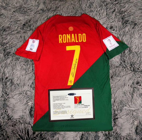 Cristiano Ronaldo SIGNED Portugal Home WORLD Cup Jersey/Shirt - COA - 2022