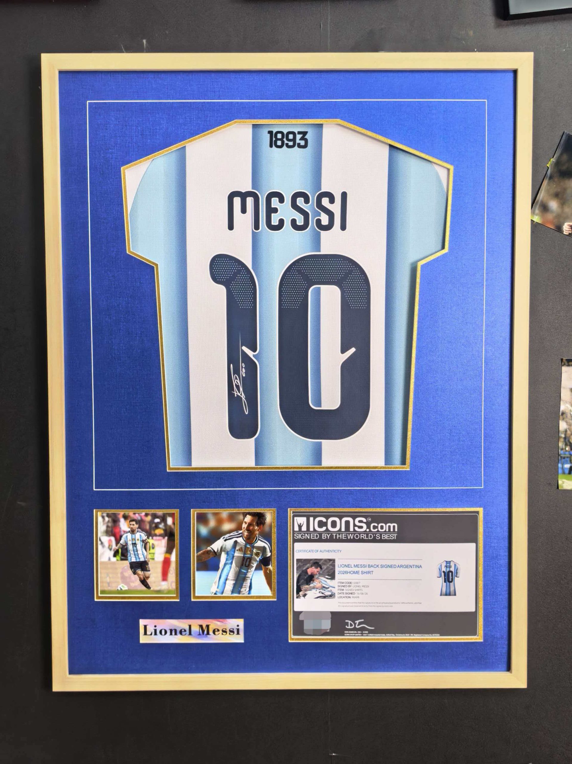 d9eb302f-9a1f-423e-b18f-4fffce9ed31b Framed Lionel Messi Signed Argentina 2026 Home Shirt